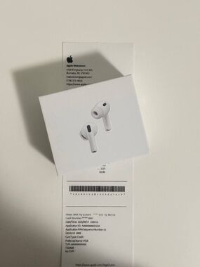 ✨ AirPods Pro 3 – Brand New, Sealed + Receipt Included ✨